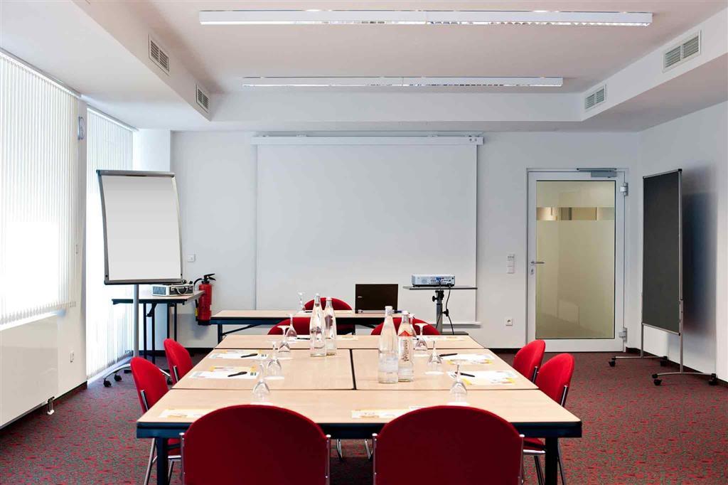 Ibis Stuttgart Airport Messe Otel Leinfelden-Echterdingen Dış mekan fotoğraf