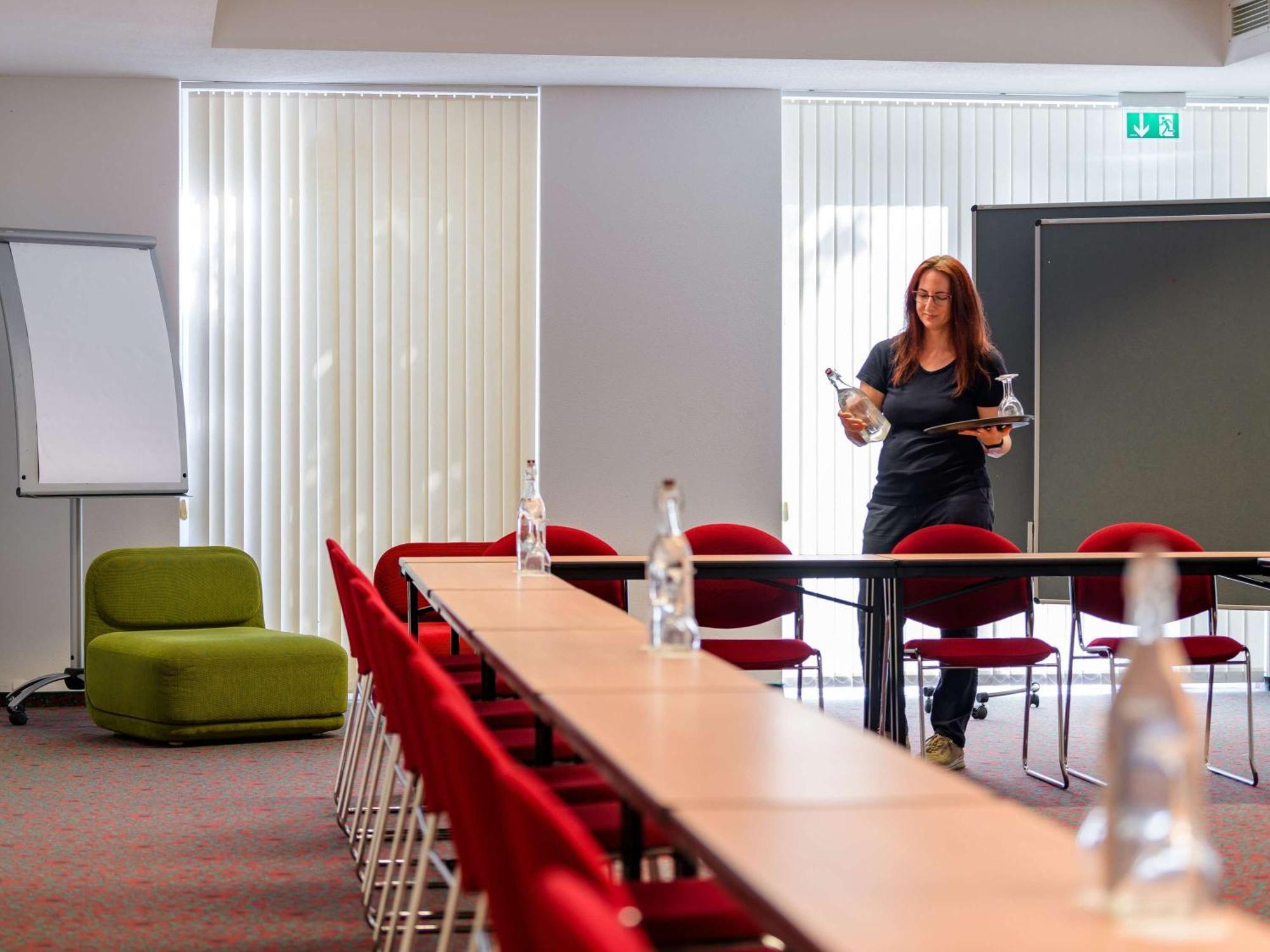 Ibis Stuttgart Airport Messe Otel Leinfelden-Echterdingen Dış mekan fotoğraf