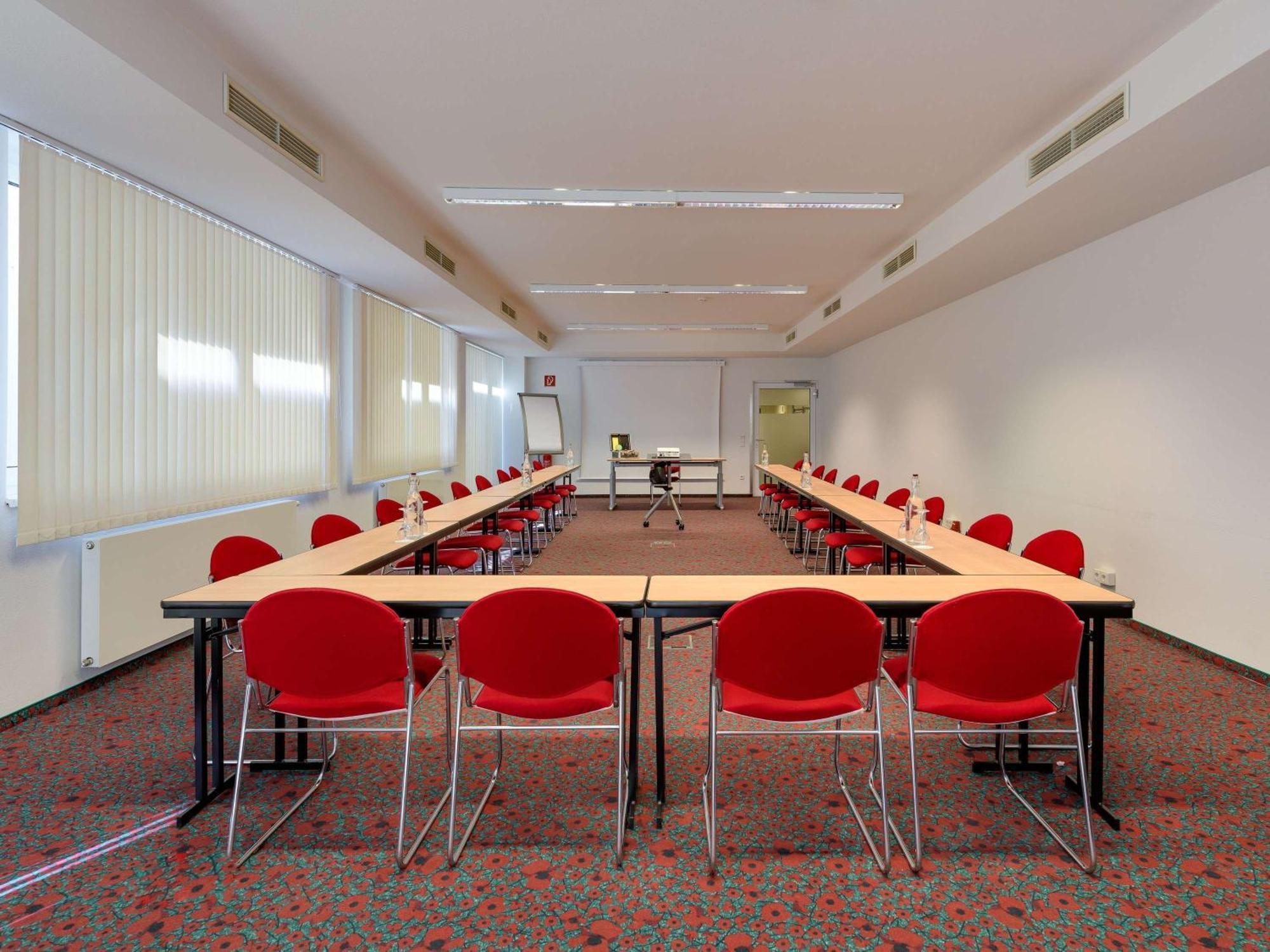 Ibis Stuttgart Airport Messe Otel Leinfelden-Echterdingen Dış mekan fotoğraf