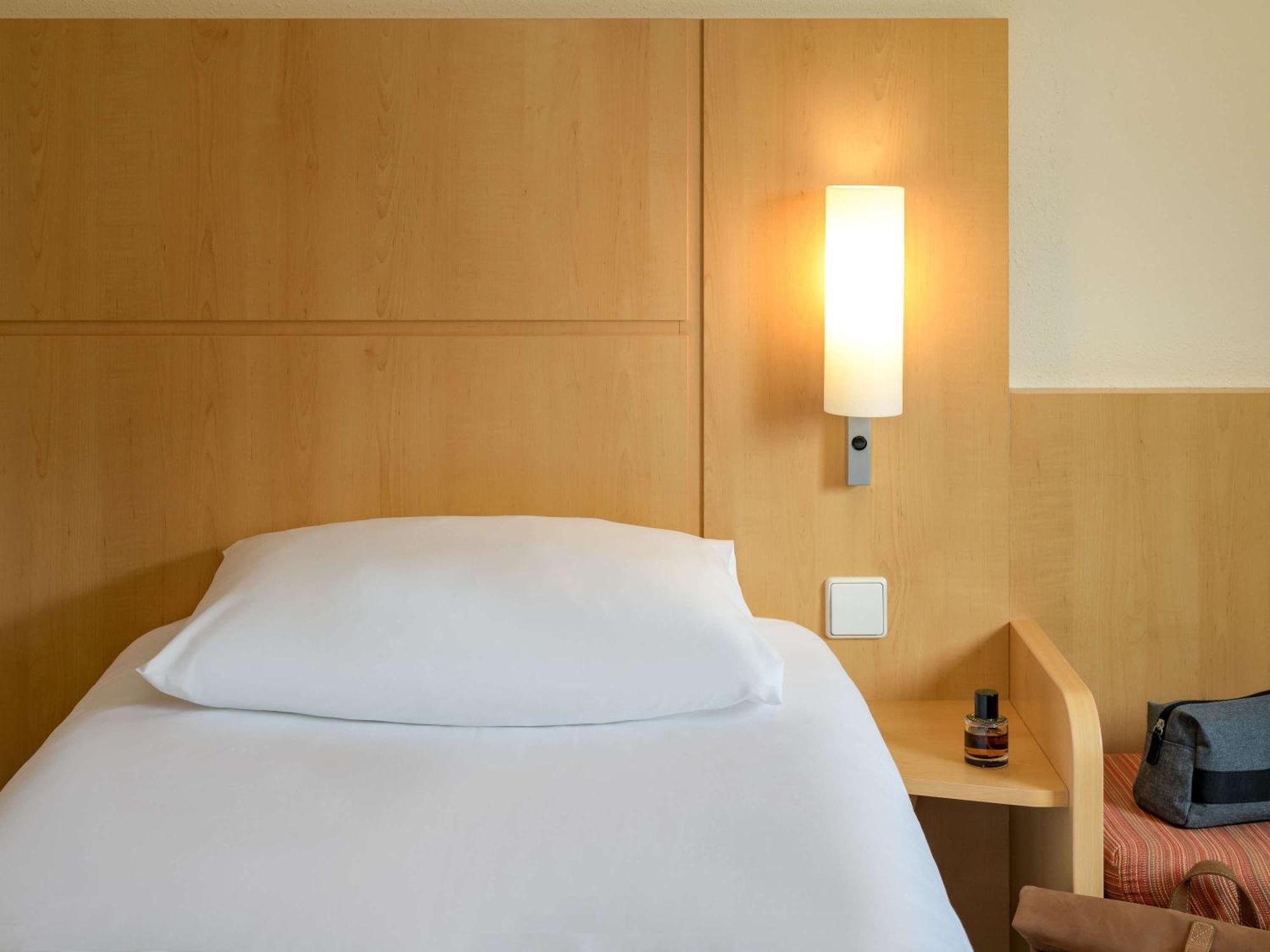 Ibis Stuttgart Airport Messe Otel Leinfelden-Echterdingen Dış mekan fotoğraf